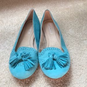 Turquoise flats